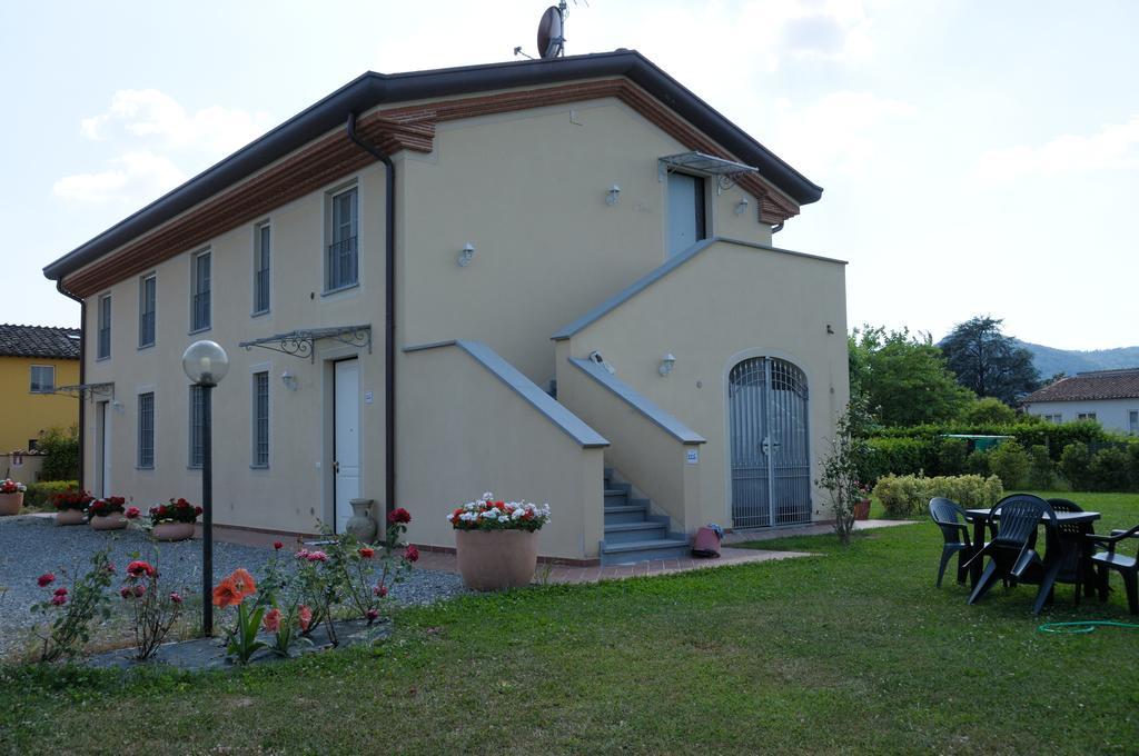 Appartamenti Vacanze Il Nottolini Capannori Extérieur photo