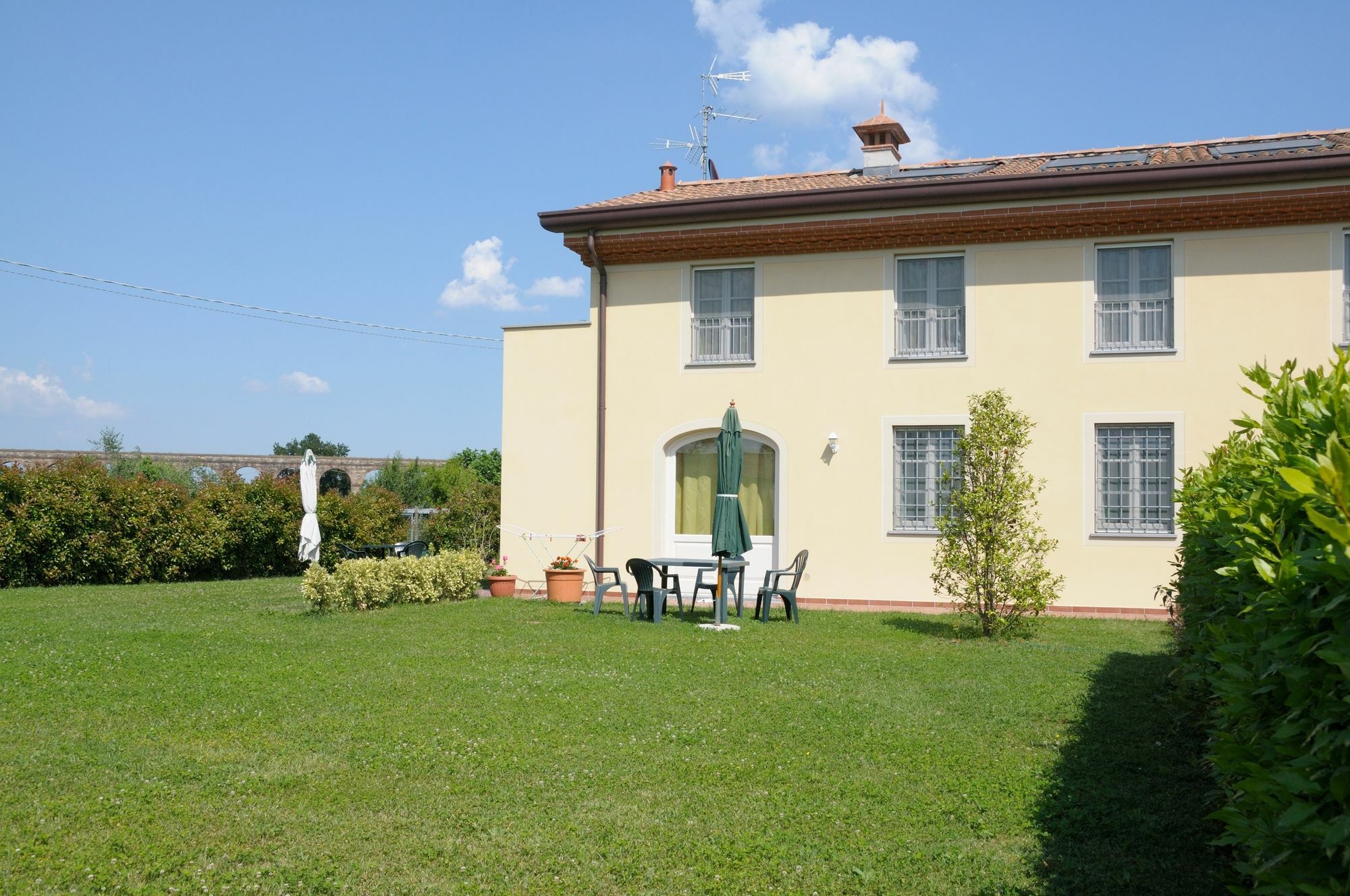 Appartamenti Vacanze Il Nottolini Capannori Extérieur photo